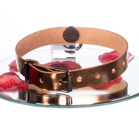 SiaLinda: Halsband Nobile, gold laminiert und schwarzer O-Ring, echt Rindsleder - SiaLinda.com